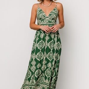 Baltic Born Davinah V Neck Maxi Dress | Green Print Size LL